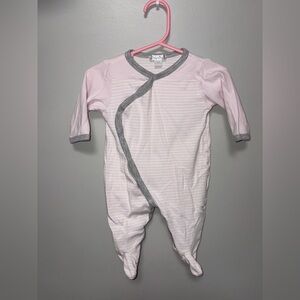 Kissy kissy pink white striped side snap footie gray trim girls 3-6 M like new